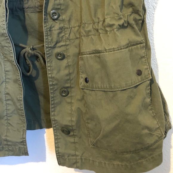 Old Navy Women’s Utility Vest In Military Green Size XL EUC - Picture 2 of 10